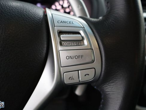 Used 2018 Nissan Altima 2.5 SR image 17