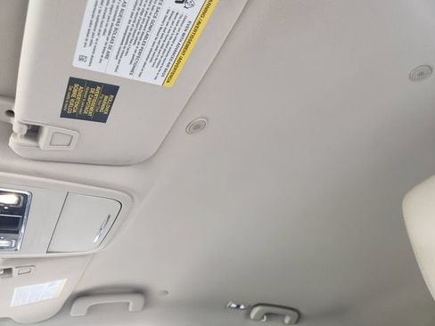Used 2021 Lincoln Corsair FWD image 20