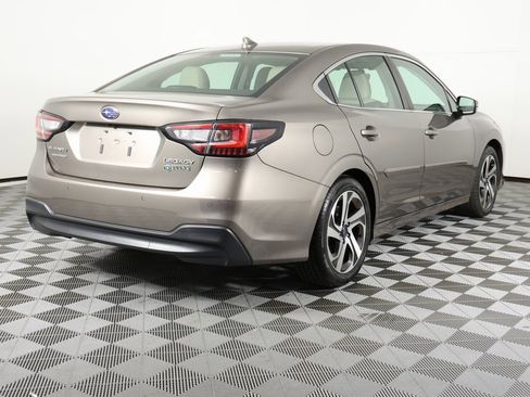 Used 2022 Subaru Legacy Limited image 4