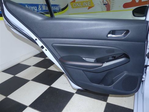 Used 2024 Nissan Altima 2.5 SR FWD image 25
