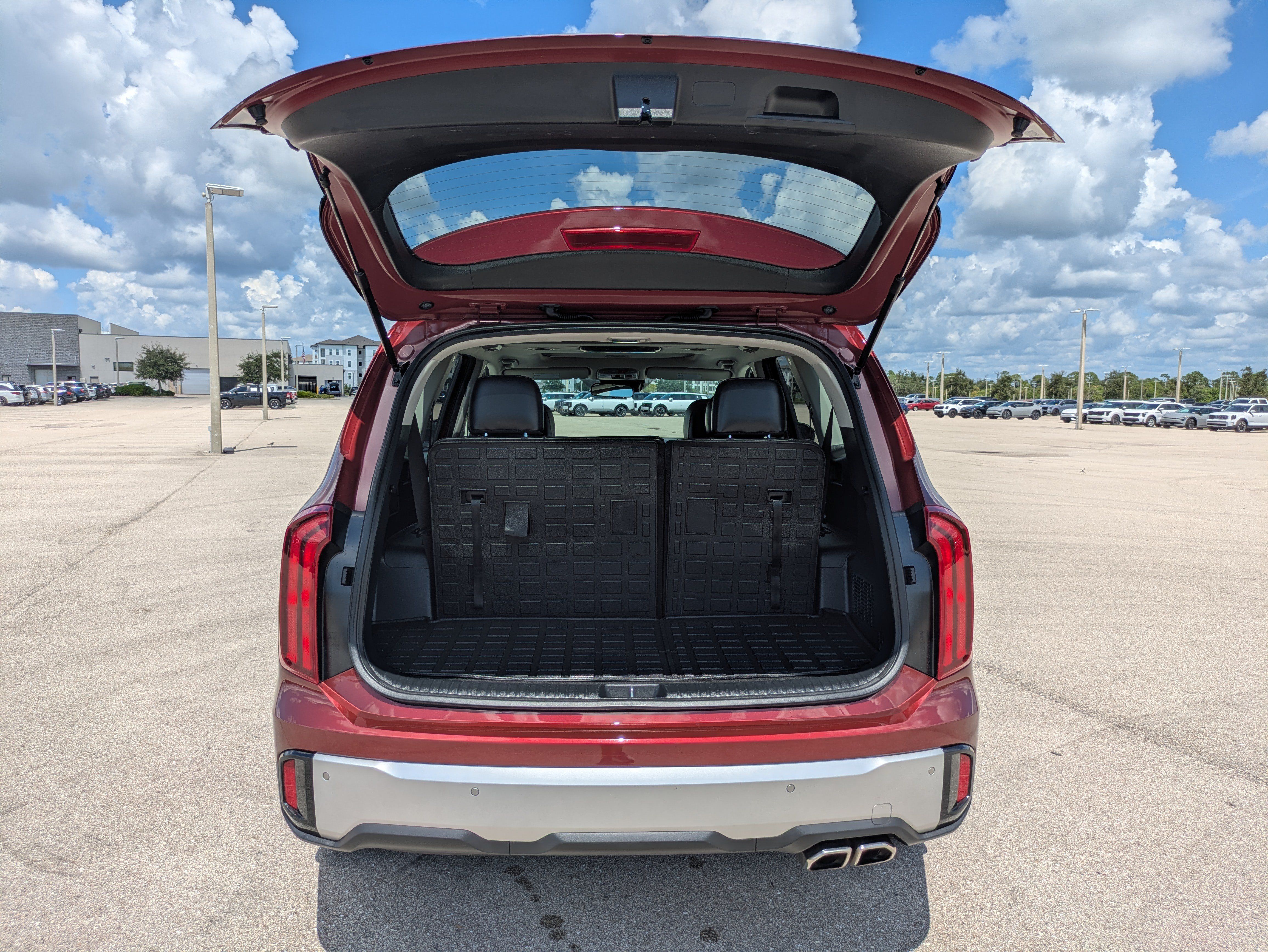 Certified 2024 Kia Telluride S w/ S Sunroof Package FWD image 33