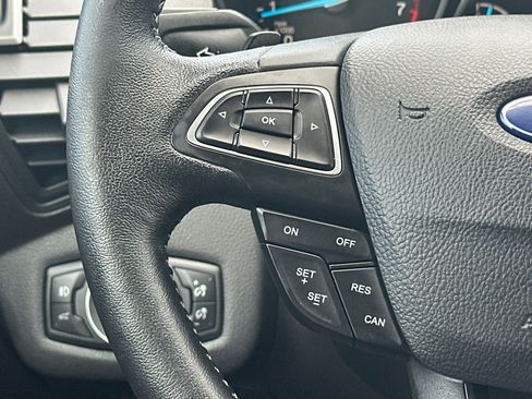 Used 2018 Ford Escape SE w/ SE Sport Appearance Package image 24