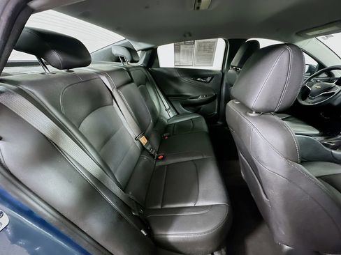 Used 2024 Chevrolet Malibu LT FWD image 11