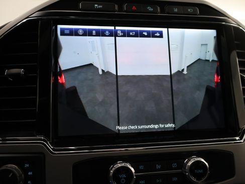 Used 2022 Ford F250 Lariat w/ Tremor Off-Road Package image 20