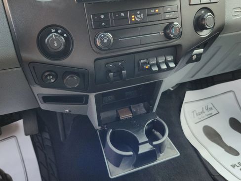 Used 2015 Ford F350 XL w/ Power Equipment Group AWD/4WD image 14