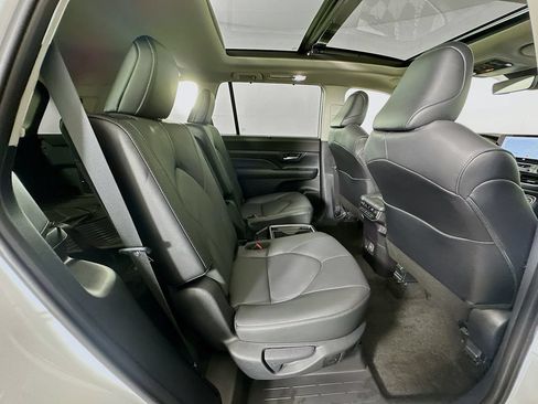 Certified 2026 Toyota Grand Highlander AWD image 28