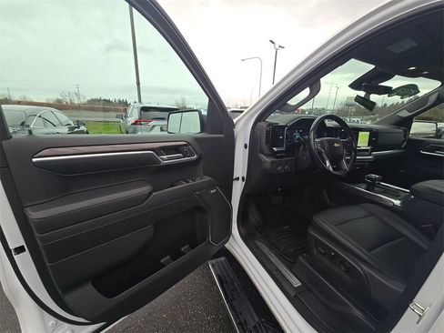 Certified 2023 Chevrolet Silverado 1500 LTZ w/ Technology Package image 14