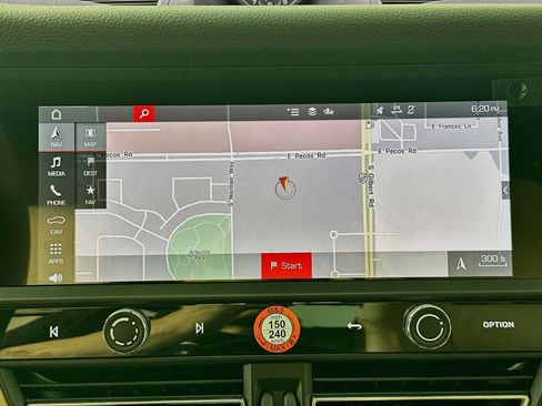 Certified 2026 Porsche Macan S AWD/4WD image 18