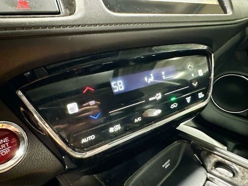 Used 2018 Honda HR-V EX-L image 18