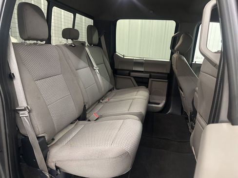 Used 2020 Ford F150 XLT w/ Equipment Group 302A Luxury AWD/4WD image 36