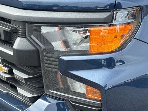 Used 2022 Chevrolet Silverado 1500 Custom AWD/4WD image 48