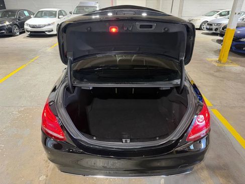 Used 2018 Mercedes-Benz C 300 4MATIC Sedan image 7