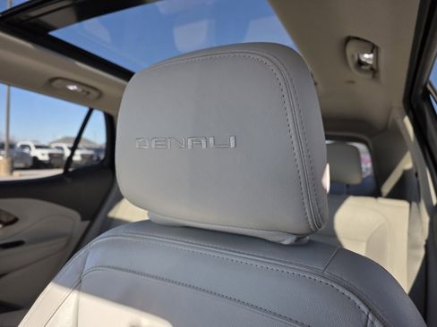Used 2020 GMC Terrain Denali w/ Denali Premium Package image 23