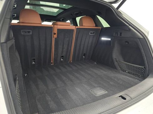 Certified 2025 Audi Q5 2.0T Premium w/ Convenience Plus Package image 23