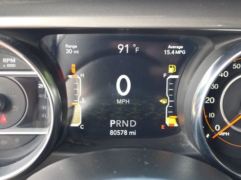 Used 2021 Jeep Wrangler Unlimited Sahara AWD/4WD image 16