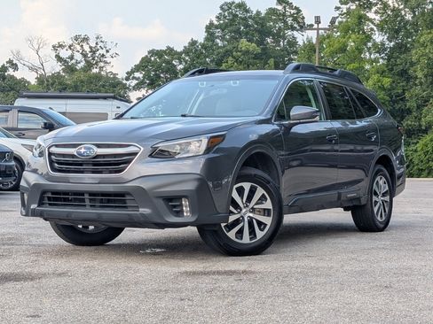 Used 2022 Subaru Outback Premium AWD/4WD image 4