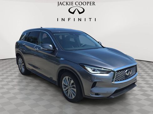 Certified 2025 INFINITI QX50 Pure AWD/4WD image 3