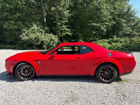 Used 2023 Dodge Challenger SRT Hellcat RWD image 5