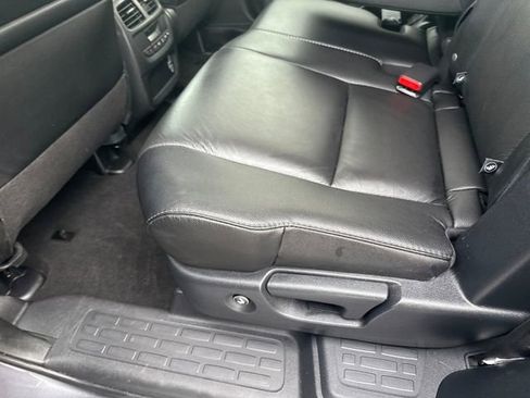 Certified 2022 Honda Pilot Special Edition image 19