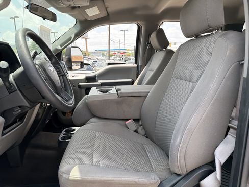 Used 2018 Ford F250 XLT AWD/4WD image 10