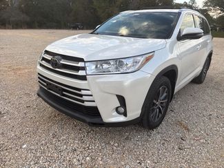 Used 2018 Toyota Highlander XLE video 1