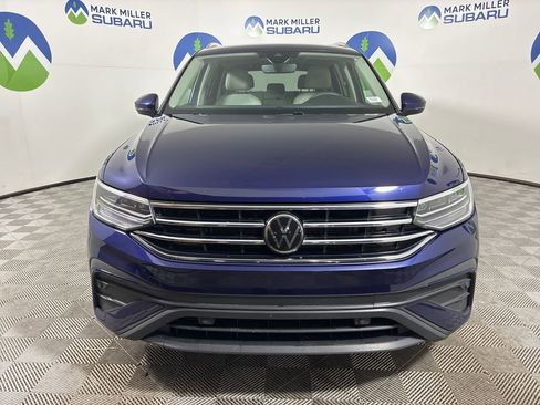 Used 2022 Volkswagen Tiguan SE image 2