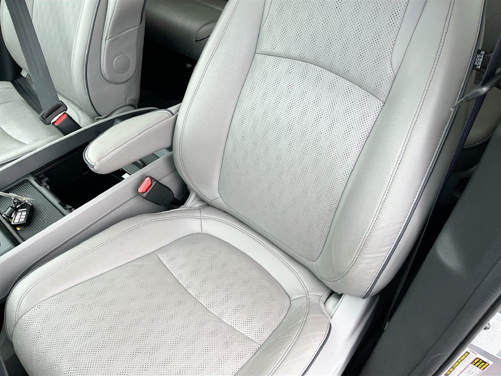 Used 2024 Honda Odyssey Elite image 22