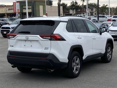 Certified 2025 Toyota RAV4 XLE image 4