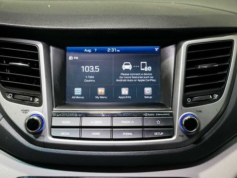 Used 2018 Hyundai Tucson SEL FWD image 20
