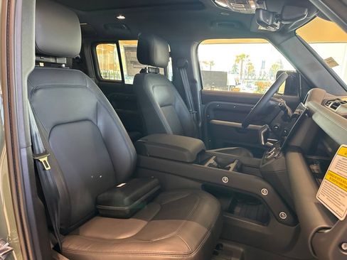 New 2026 Land Rover Defender 110 Trophy Edition AWD/4WD image 20
