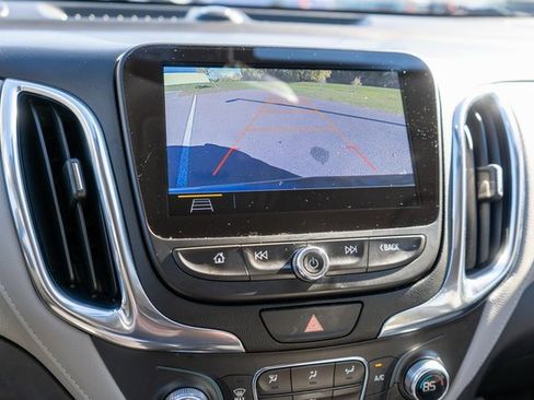 Used 2021 Chevrolet Equinox Premier image 27