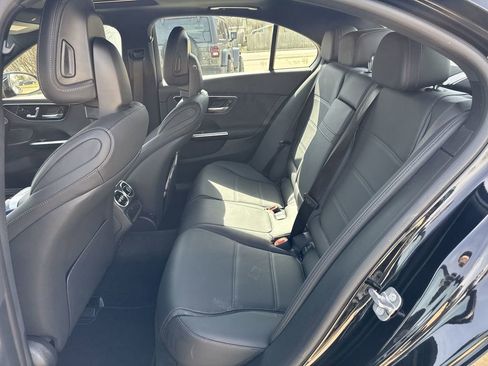 Used 2024 Mercedes-Benz C 300 4MATIC Sedan image 16