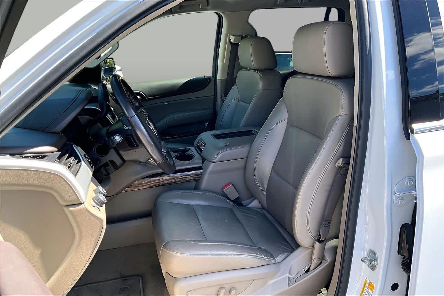 Used 2020 GMC Yukon SLT AWD/4WD image 8