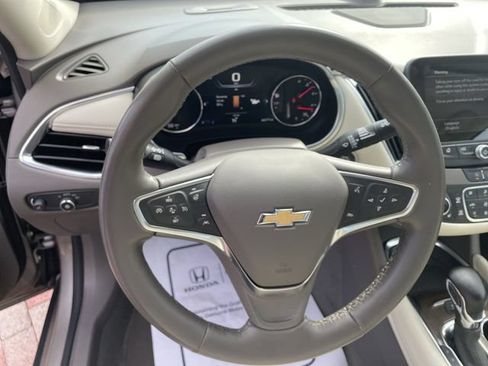 Used 2024 Chevrolet Malibu LT FWD image 15