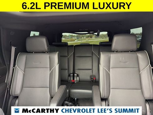 Used 2023 Cadillac Escalade Premium Luxury w/ LPO, Illumination Package AWD/4WD image 27
