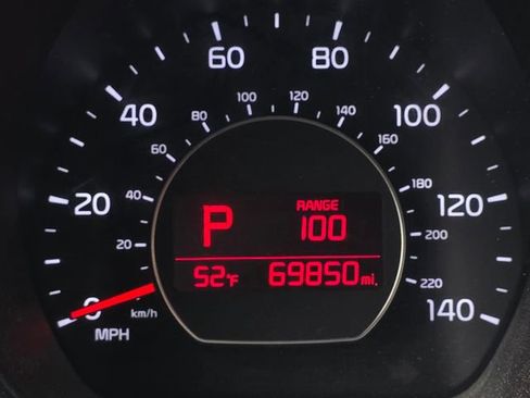 Used 2015 Kia Soul FWD image 4