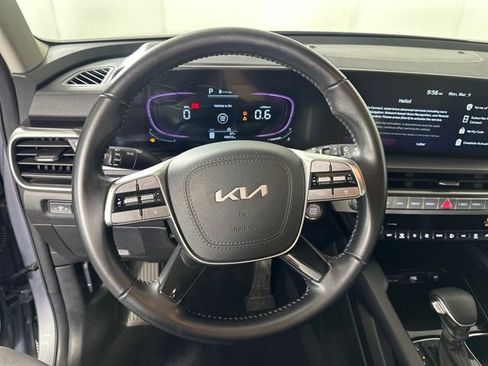 Used 2023 Kia Telluride LX image 14