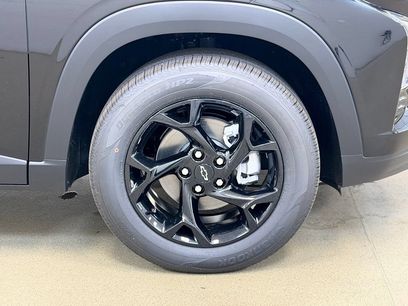 New 2026 Chevrolet Trax LT w/ Sunroof Package