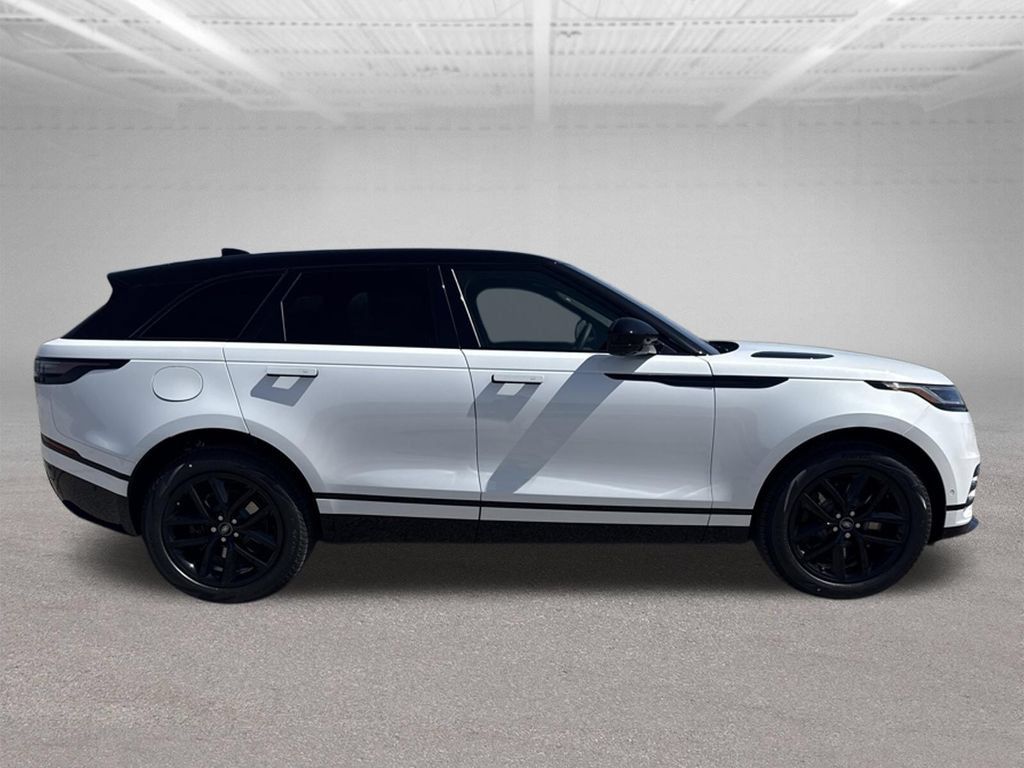 New 2026 Land Rover Range Rover Velar Dynamic SE AWD/4WD image 6