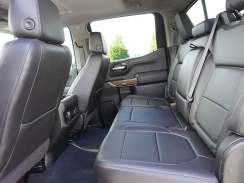 Used 2020 Chevrolet Silverado 1500 LT Trail Boss image 18