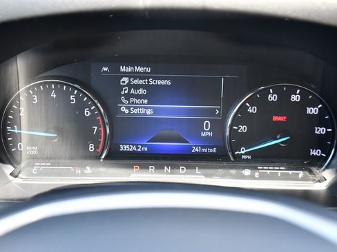 Used 2023 Ford Explorer XLT w/ Equipment Group 202A AWD/4WD image 26
