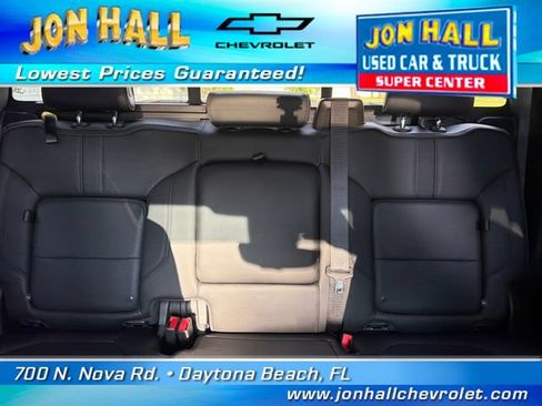 Used 2022 Chevrolet Silverado 1500 High Country w/ Technology Package AWD/4WD image 22