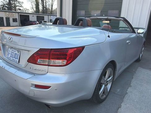 Used 2012 Lexus IS 250C w/ Luxury Pkg image 4