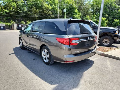 Used 2019 Honda Odyssey EX-L image 3