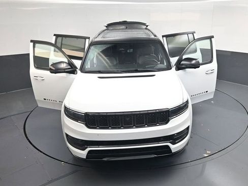 Used 2024 Jeep Grand Wagoneer L Series III w/ Quick Order Packagew 28T image 64