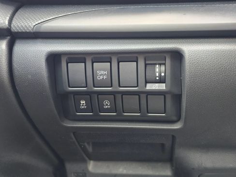 Used 2022 Subaru Forester w/ Popular Package #2 AWD/4WD image 17
