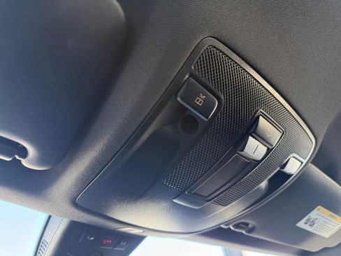 Used 2014 Mercedes-Benz CLA 250 image 17