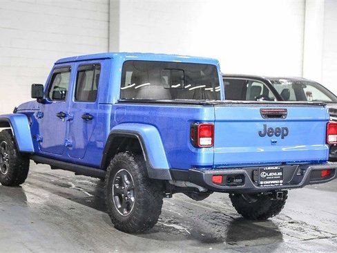 Used 2025 Jeep Gladiator Nighthawk image 5