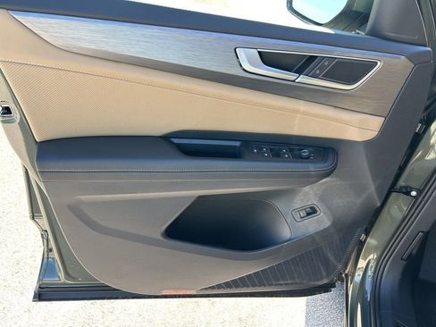 New 2026 Volkswagen Atlas Cross Sport SE image 17