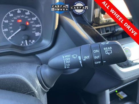 Certified 2023 Toyota Corolla Cross LE image 27